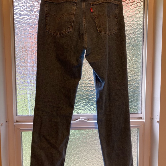 Lightly worn Levi’s 70’s high rise slim straight in Sonoma Case - Picture 3 of 6